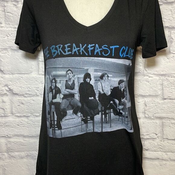 WAREHOUSE One Breakfast Club Short Sleeve V Neck T-Shirt Size Small - Picture 3 of 7